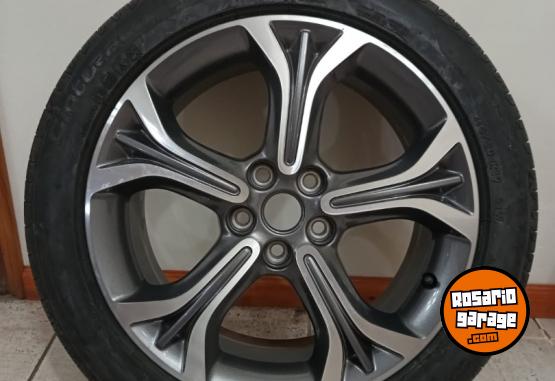 Accesorios para Autos - Rueda Cruze Premier Turbo 2021 De 17  Color Diamante Grafito - En Venta