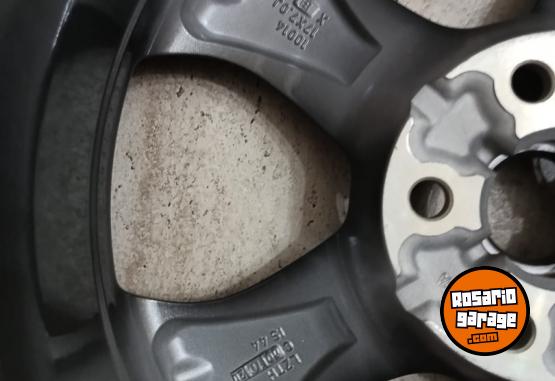 Accesorios para Autos - Rueda Cruze Premier Turbo 2021 De 17  Color Diamante Grafito - En Venta