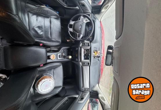 Camionetas - Ford Ranger limited 2016 Diesel 235000Km - En Venta