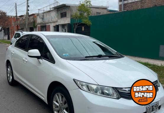 Autos - Honda Civic Lxs 2014 Nafta 141000Km - En Venta