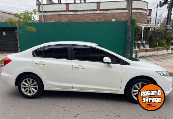 Autos - Honda Civic Lxs 2014 Nafta 141000Km - En Venta