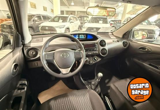 Autos - Toyota ETIOS Aibo 2022 Nafta 48950Km - En Venta