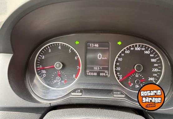 Autos - Volkswagen Suran 2017 Nafta 143000Km - En Venta