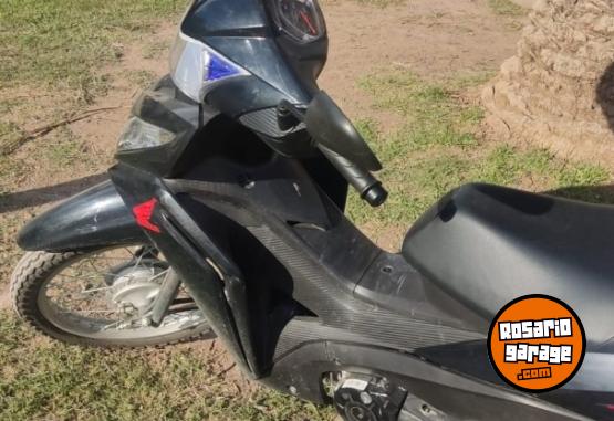 Motos - Honda WAVE 110 S 2023 Nafta 8600Km - En Venta