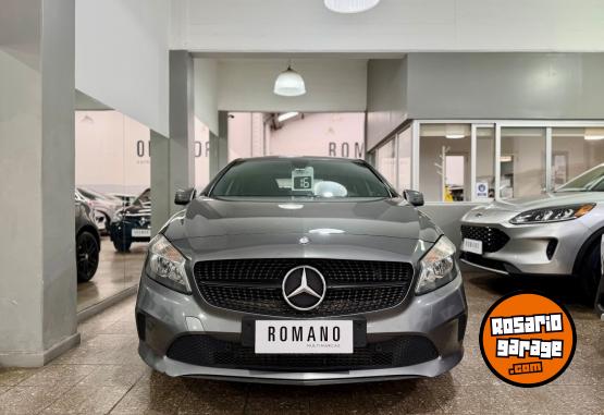 Autos - Mercedes Benz A200 Blueeficiency Urban 2016 Nafta 120000Km - En Venta