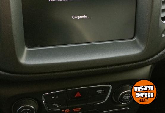 Autos - Chrysler JEEP COMPASS 2021 Nafta 113000Km - En Venta