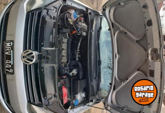 Autos - Volkswagen Suran Highline 2013 Nafta 84500Km - En Venta