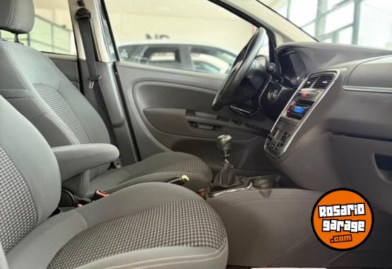 Autos - Fiat Punto Essence 1.6 2012 Nafta 120000Km - En Venta