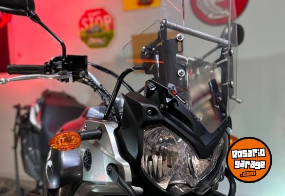 Motos - Yamaha TENERE 250 2018 Nafta 9000Km - En Venta