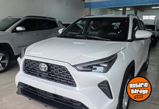Autos - Toyota Yaris Cross XLI CVT 2026 Nafta 0Km - En Venta