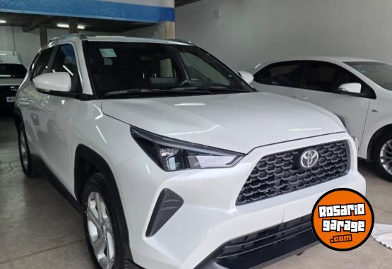 Autos - Toyota Yaris Cross XLI CVT 2026 Nafta 0Km - En Venta