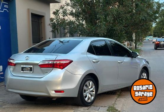 Autos - Toyota COROLLA XLI 1.8 CVT 2015 Nafta 215000Km - En Venta
