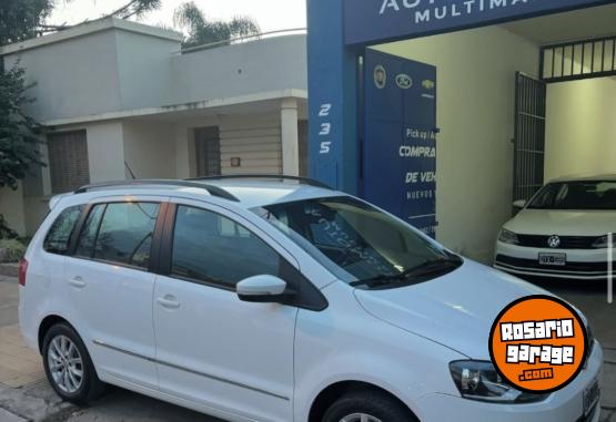 Autos - Volkswagen SURAN HIGHLINE I MOTION 2014 Nafta 100000Km - En Venta