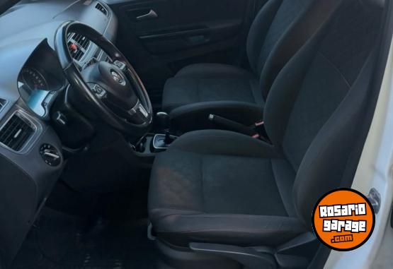 Autos - Volkswagen SURAN HIGHLINE I MOTION 2014 Nafta 100000Km - En Venta