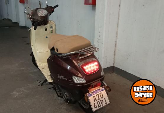Motos - Motomel Strato Euro 2024 Nafta 350Km - En Venta