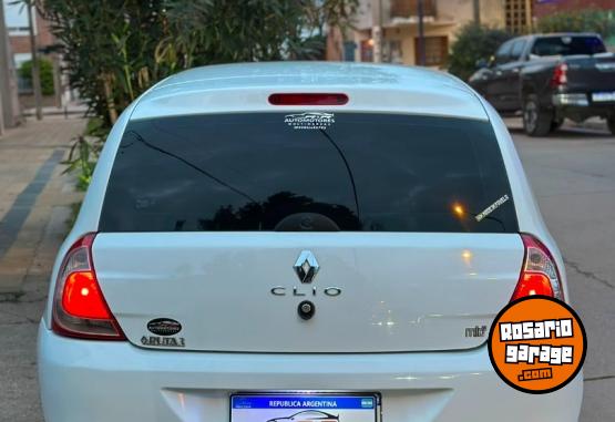 Autos - Renault CLIO MIO 1.2 EXPRESSION 1 2016 Nafta 110000Km - En Venta