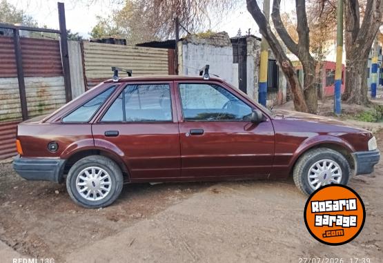 Autos - Ford Escort LX 1994 Nafta 145000Km - En Venta