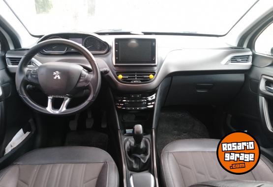 Autos - Peugeot 2008 2019 Nafta 77000Km - En Venta
