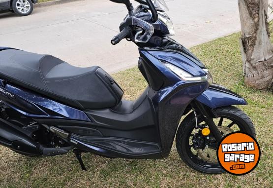 Motos - Kymco Agility 300i 2025 Nafta 1350Km - En Venta