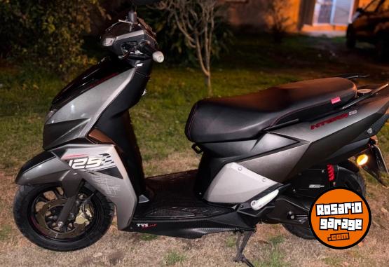 Motos - TVS Ntorq 125 2023 Nafta 26000Km - En Venta