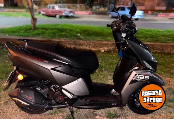 Motos - TVS Ntorq 125 2023 Nafta 26000Km - En Venta