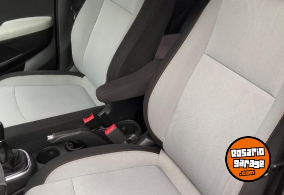 Autos - Chevrolet Tracker 2018 Nafta 76000Km - En Venta