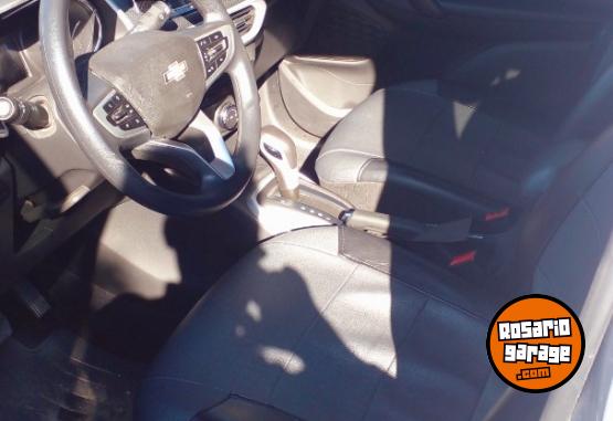 Autos - Chevrolet Tracker LTZ 2023 GNC 49600Km - En Venta