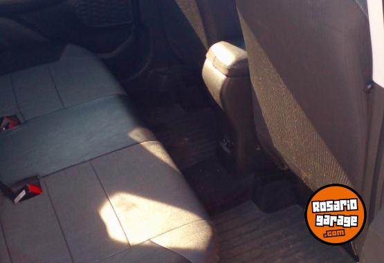 Autos - Chevrolet Tracker LTZ 2023 GNC 49600Km - En Venta