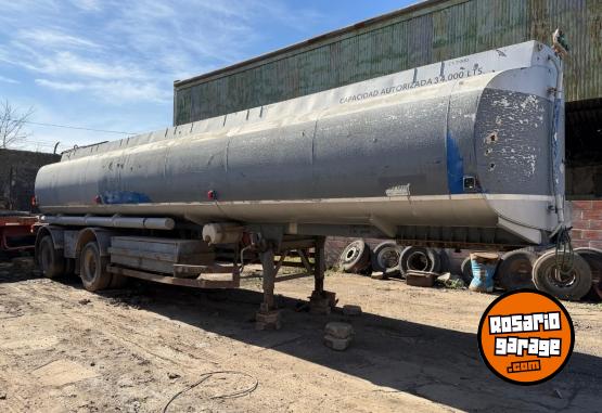 Camiones y Gr�as - SEMIRREMOLQUE ACERO DANES 1+1 35.000 LTS - En Venta