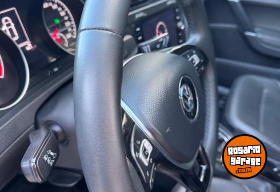Autos - Volkswagen Golf Highline. 2020 Nafta 48000Km - En Venta