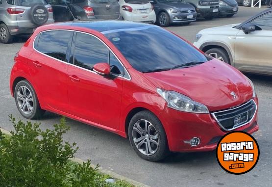 Autos - Peugeot 208 Feline 2015 Nafta 154000Km - En Venta