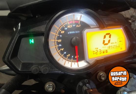 Motos - Benelli 150cctt 2021 Nafta 18500Km - En Venta