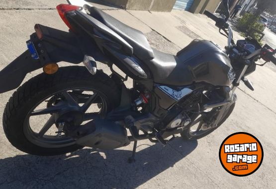 Motos - Benelli 150cctt 2021 Nafta 18500Km - En Venta