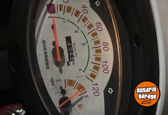 Motos - Guerrero Trip 110 full 2025 Nafta 4500Km - En Venta