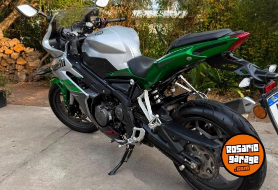 Motos - Benelli 302 R 2021 Nafta 12400Km - En Venta
