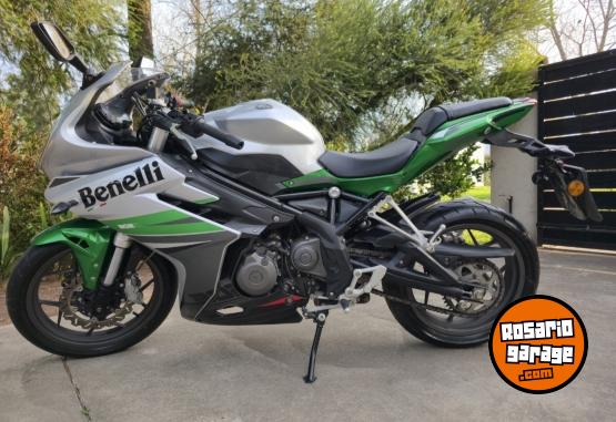 Motos - Benelli 302 R 2021 Nafta 12400Km - En Venta