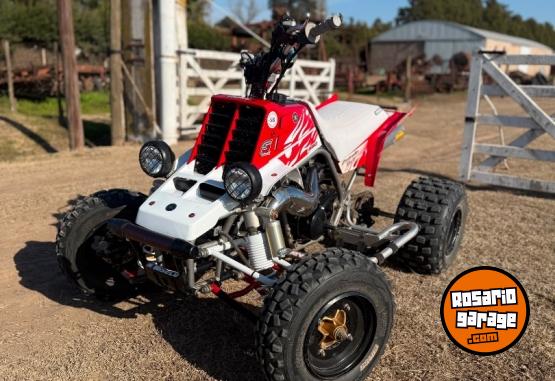 Cuatris y UTVs - Yamaha Banshee 350 2009 18Km - En Venta