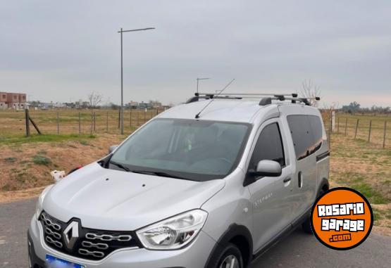 Utilitarios - Renault Kangoo Sce 2023 Nafta 85000Km - En Venta