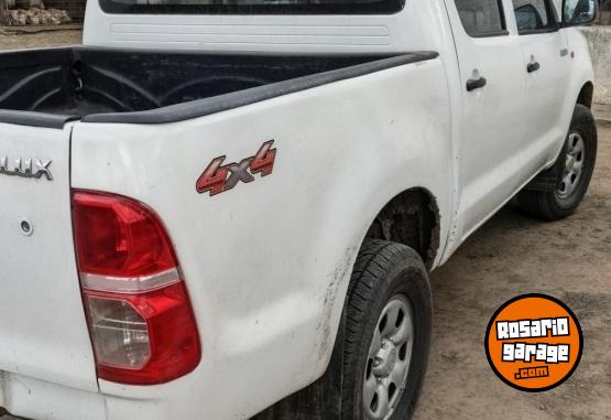 Camionetas - Toyota Hilux L12 DX 2015 Diesel 380000Km - En Venta