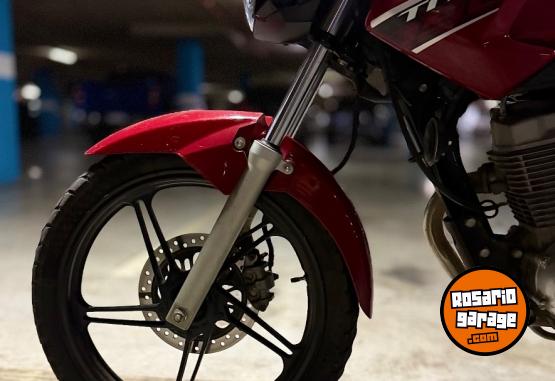 Motos - Honda New titan 2019 Nafta 27000Km - En Venta