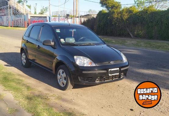 Autos - Ford Fiesta Ambiente 2007 Nafta 162000Km - En Venta