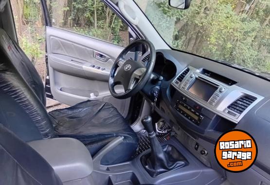 Camionetas - Toyota Hilux 2012 Diesel 210000Km - En Venta