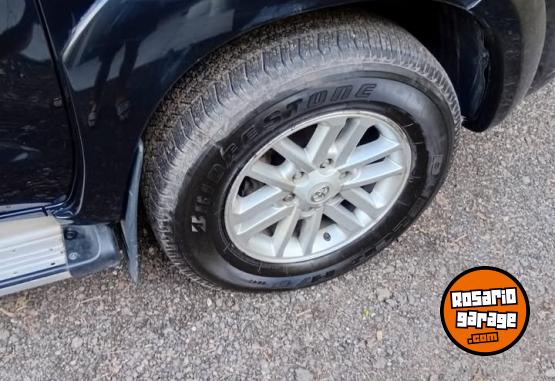 Camionetas - Toyota Hilux 2012 Diesel 210000Km - En Venta
