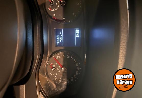 Camionetas - Volkswagen Amarok 2018 Diesel 130000Km - En Venta