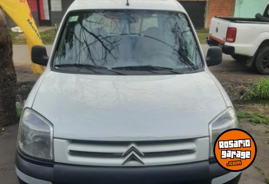 Utilitarios - Citroen Berlingo 2015 Diesel 200000Km - En Venta