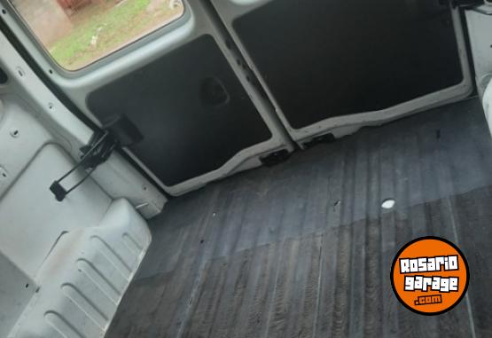 Utilitarios - Citroen Berlingo 2015 Diesel 200000Km - En Venta