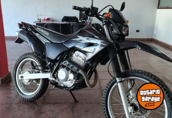 Motos - Honda TORNADO 250 2020 Nafta 24000Km - En Venta