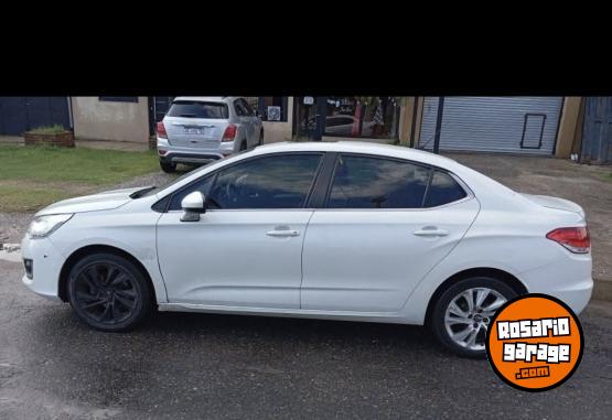 Autos - Citroen C4 lounge 2016 Diesel 210000Km - En Venta