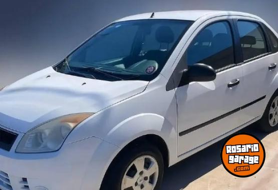 Autos - Ford Fiesta Max 2008 GNC 196000Km - En Venta