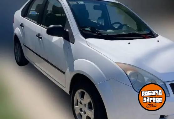 Autos - Ford Fiesta Max 2008 GNC 196000Km - En Venta